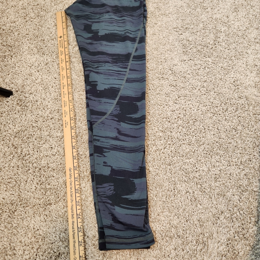 Alphalete Surface Power Legging Size Small - Picture 8 of 8